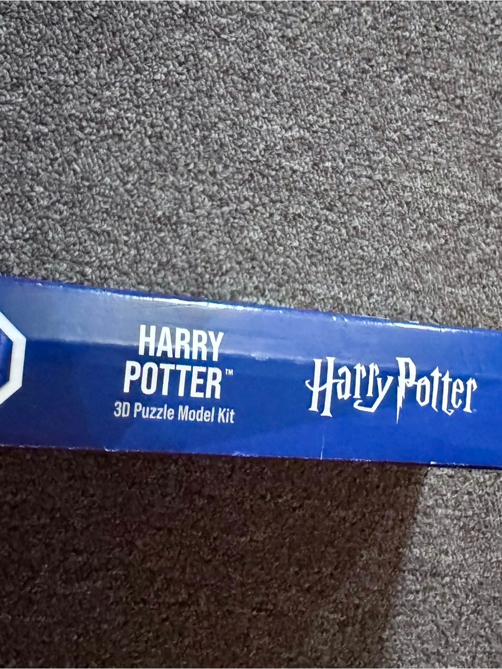 Warner Bros. Harry Potter 3D Puzzle Figure Kit - Blue, Black, Red, Gold